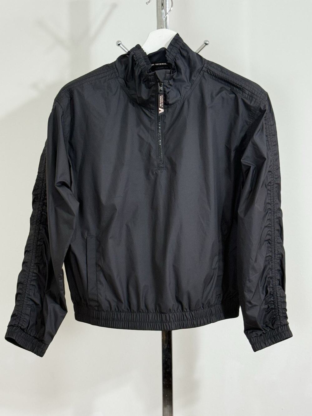 Athleta Girl Allyson Felix Windbreaker Jacket Half Zip Black Youth Size L 12